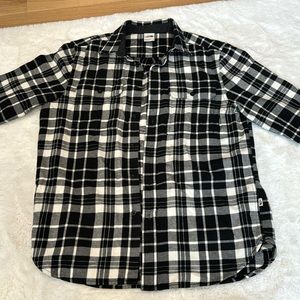 The North Face Flannel Button Up Men’s Shirt Medium